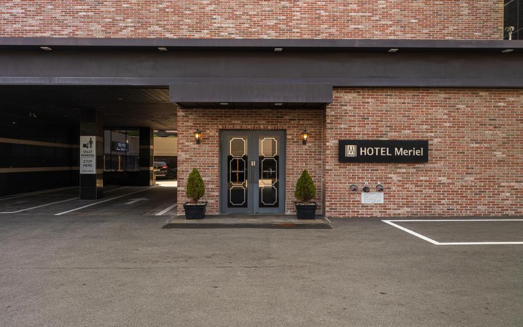 Yongin Singal Hotel Meriel in Hwaseong-Si, South Korea
