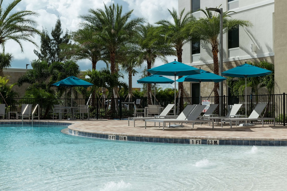 Home2 Suites by Hilton Cape Canaveral Cruise Port FL - photo 43