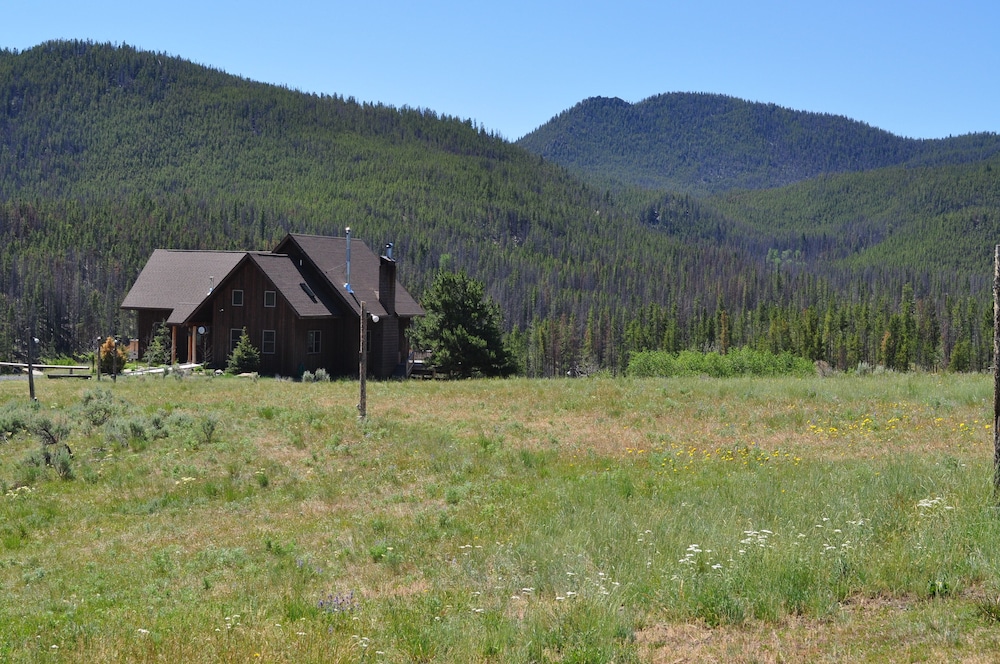 Homestake Lodge - photo 2