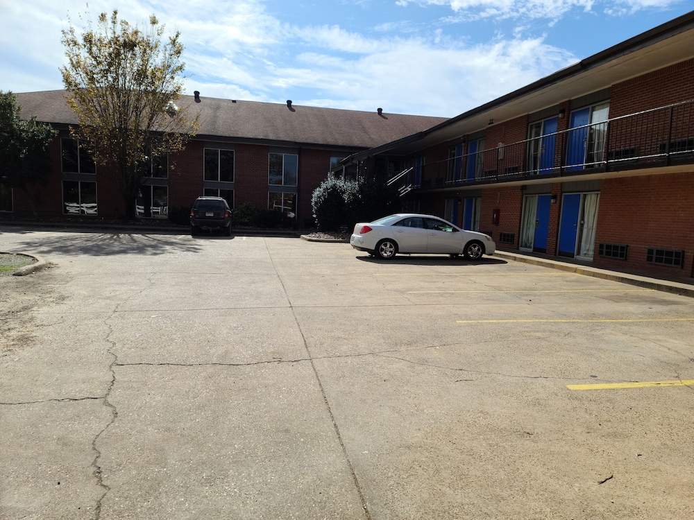 Fairview Inn & Suites - photo 28
