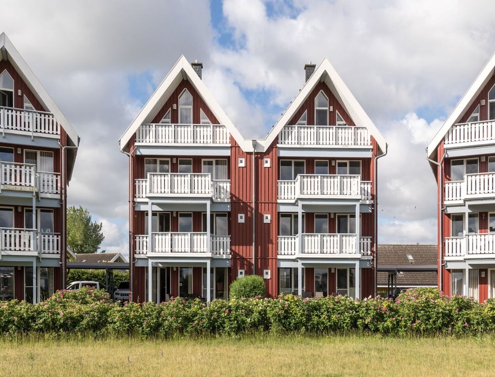 Appartement im Ferienpark in Rechlin — 4-Star Luxury Hotel in Rechlin, Germany