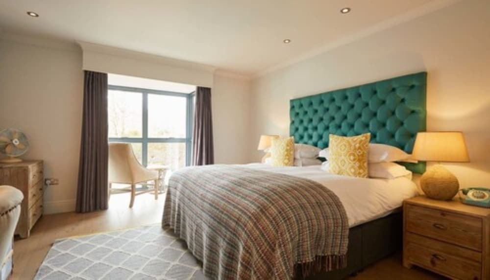 The Swan Streatley Berkshire — 4-Star Luxury Hotel in Streatley, United Kingdom