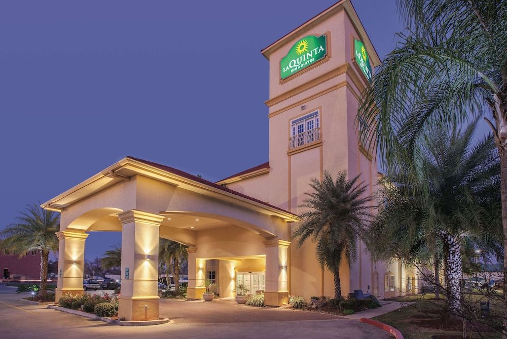 La Quinta Inn and Suites by Wyndham Lake Charles Casino Area - photo 13