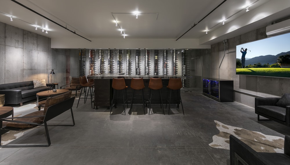 Wine Stone Inn - photo 35