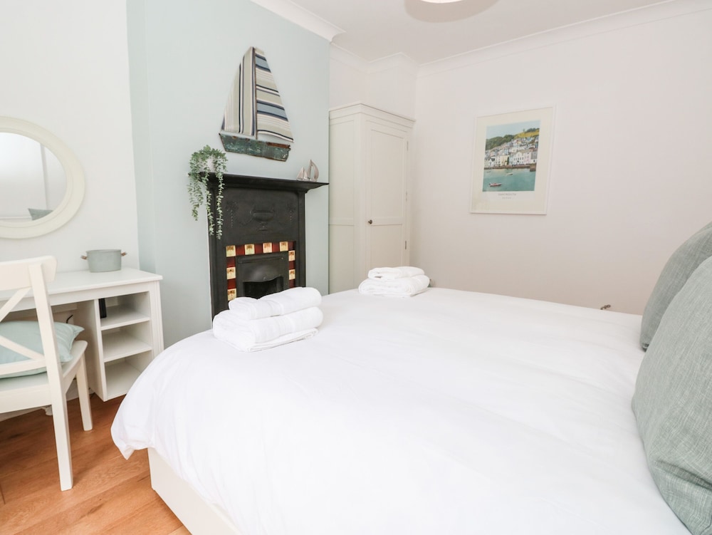 Avondale - last minute hotel in Dartmouth