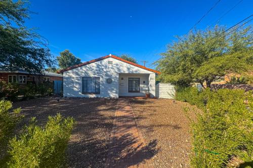 Tucson Treasure - carbon neutral hotel in Tucson
