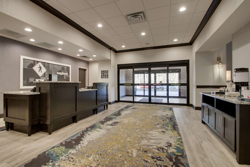 Hampton Inn & Suites Knightdale Raleigh - photo 6
