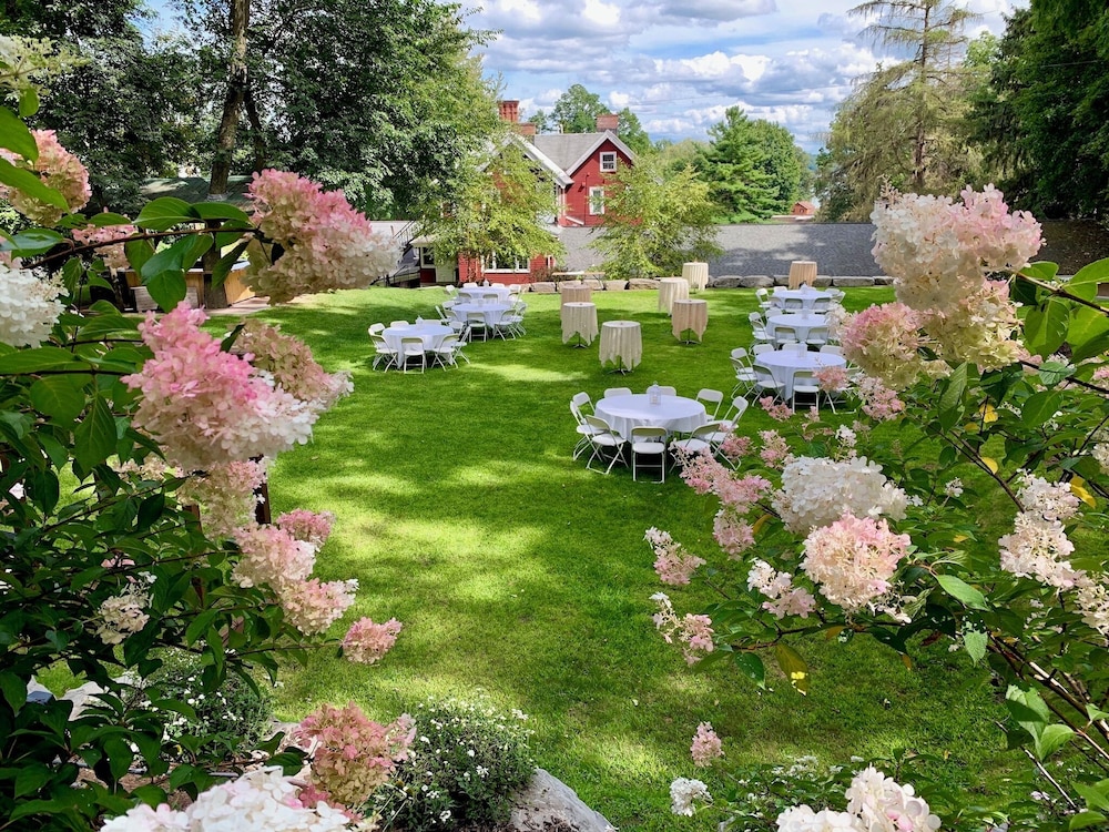 Springside Inn - photo 26