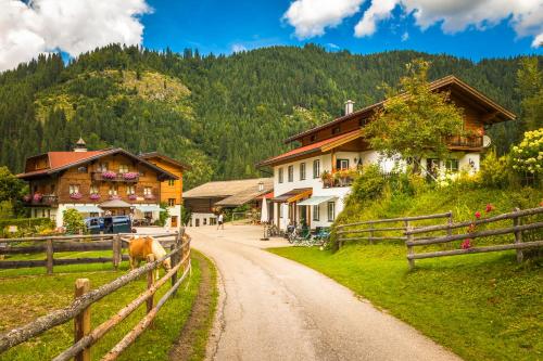 Biobauernhof Windbachgut - last minute hotel in Eben Im Pongau