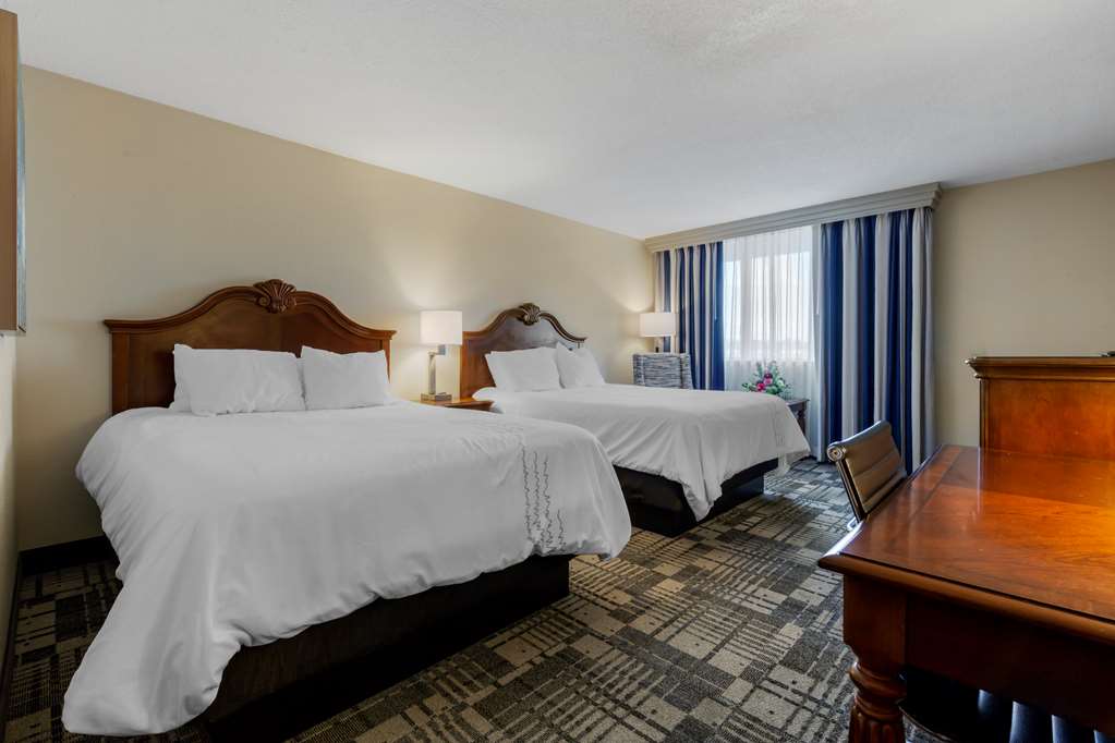 Best Western Plus Dubuque Hotel & Conference Center - photo 27