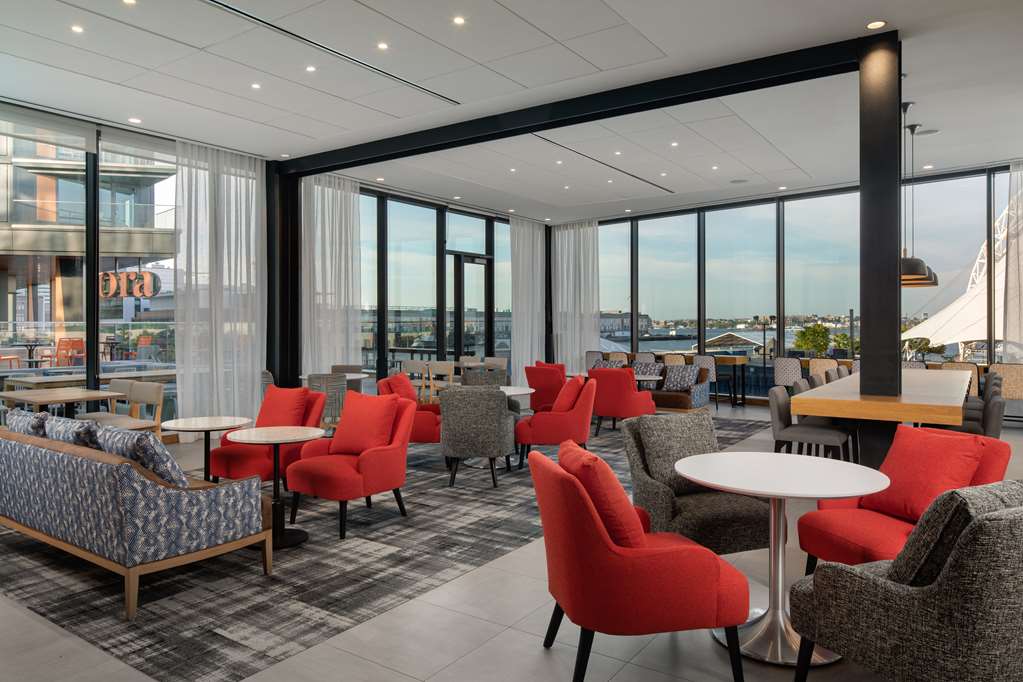 Hyatt Place Boston Seaport District - photo 29