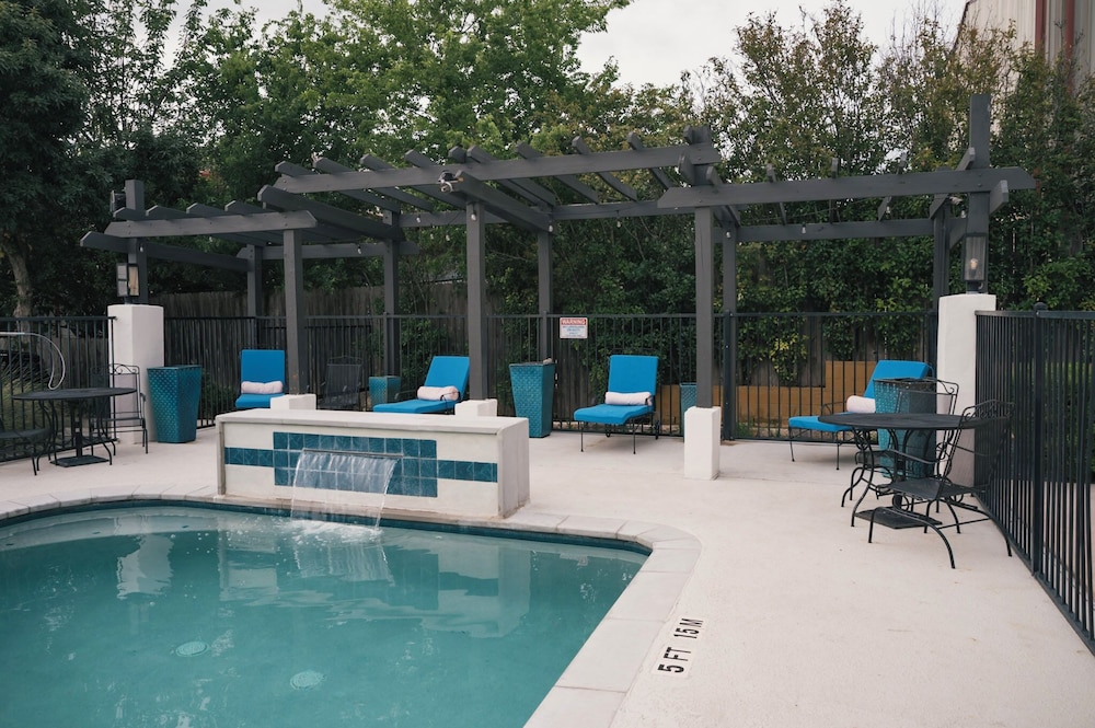 Blanco River Hotel - photo 37