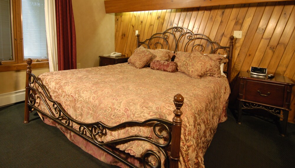Wrens Nest Inn - photo 14