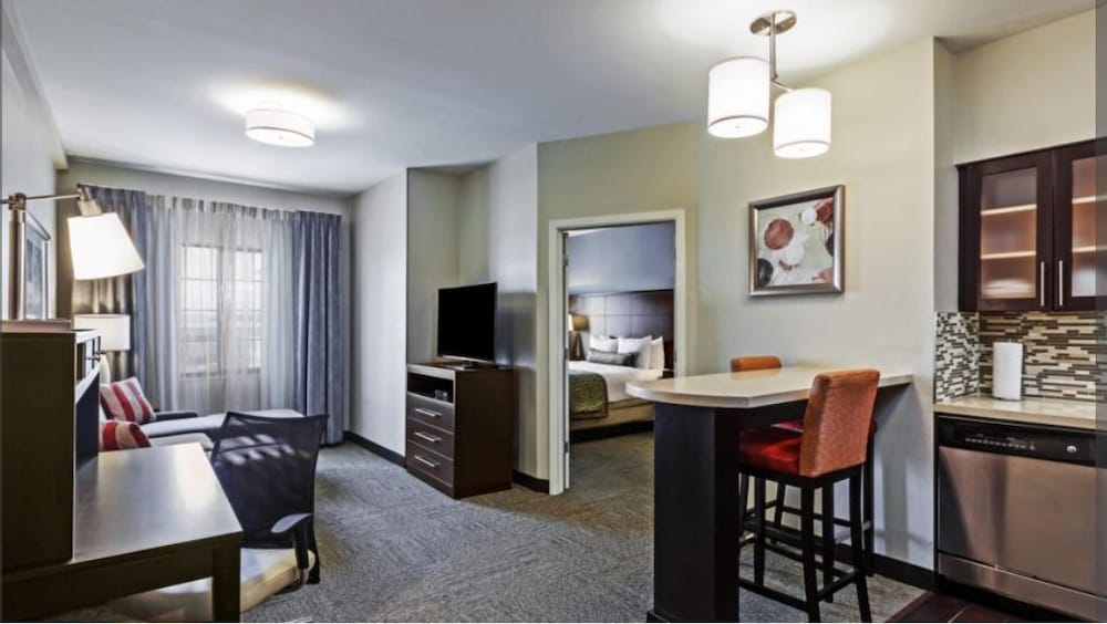 Staybridge Suites Fort Worth Fossil Creek an IHG Hotel - photo 2