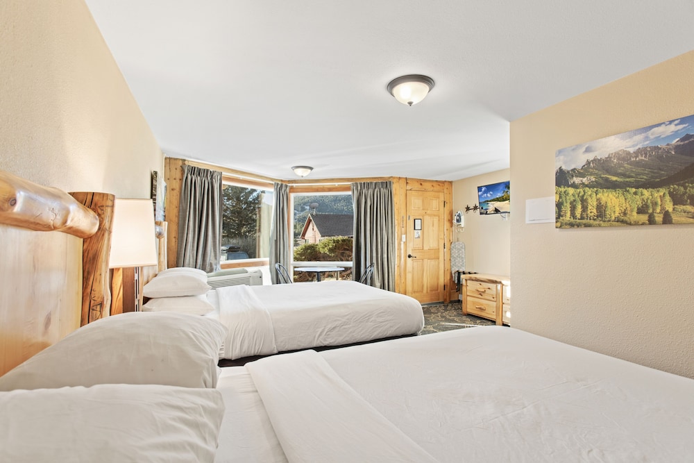 Discovery Lodge - photo 16