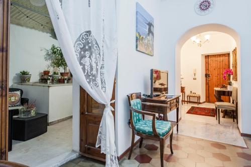 Alfycodindia — 4-Star Luxury Hotel in Catania, Italy