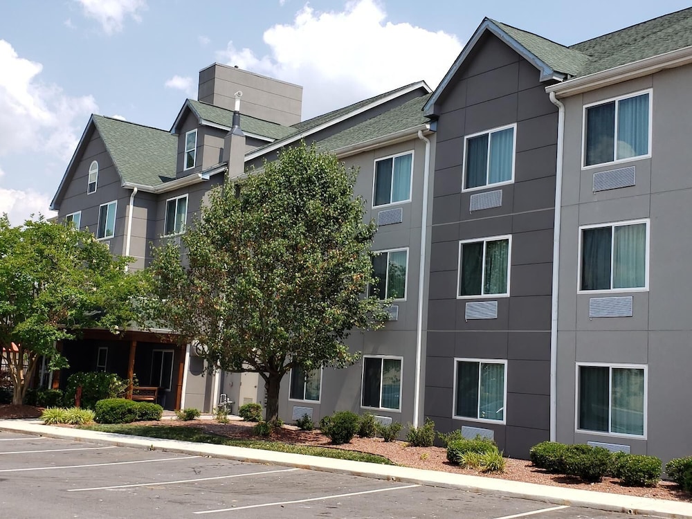 Country Inn & Suites by Radisson Rock Hill SC - photo 13