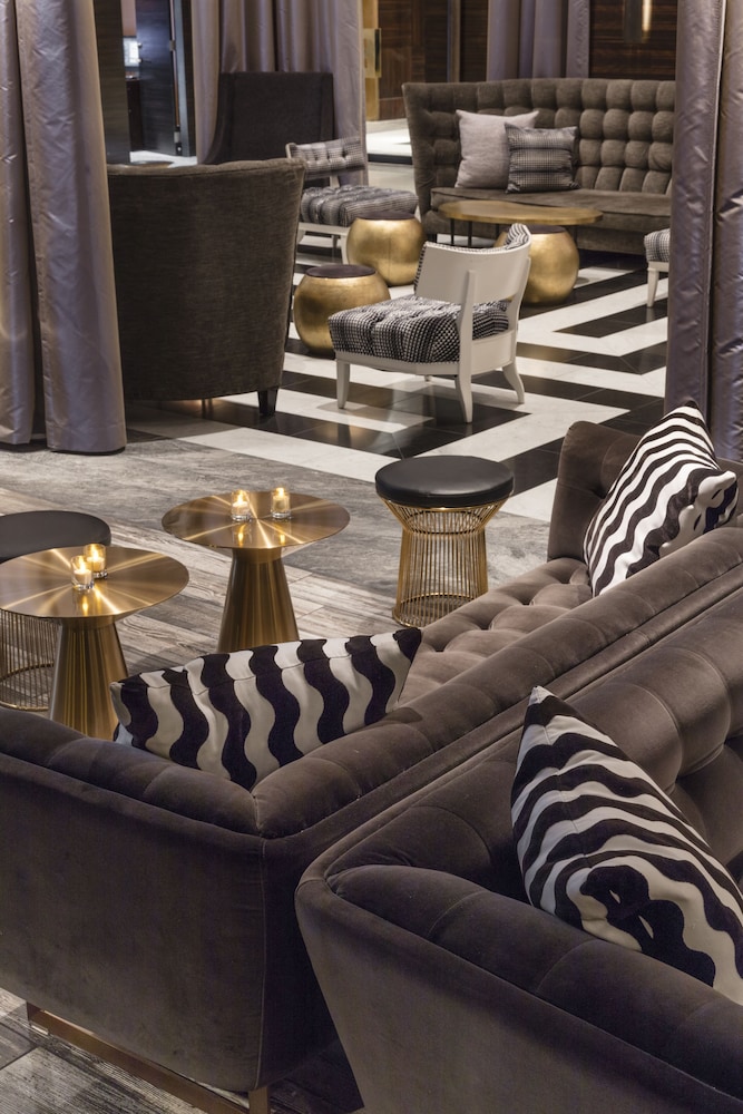 Empire Hotel - photo 12