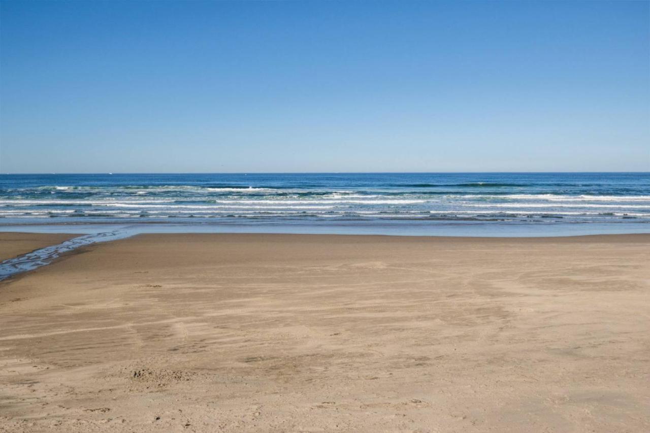 Beachfront Bliss at Rockaway Creek Inn - photo 16