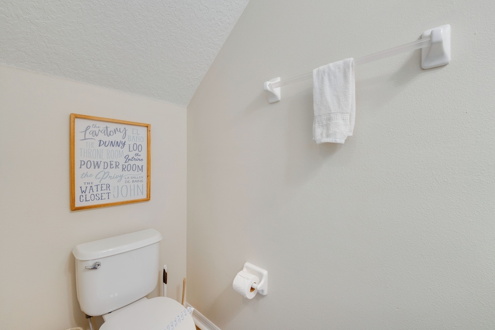 5 Mi to Disney: Emerald Island Poolside Retreat - photo 33