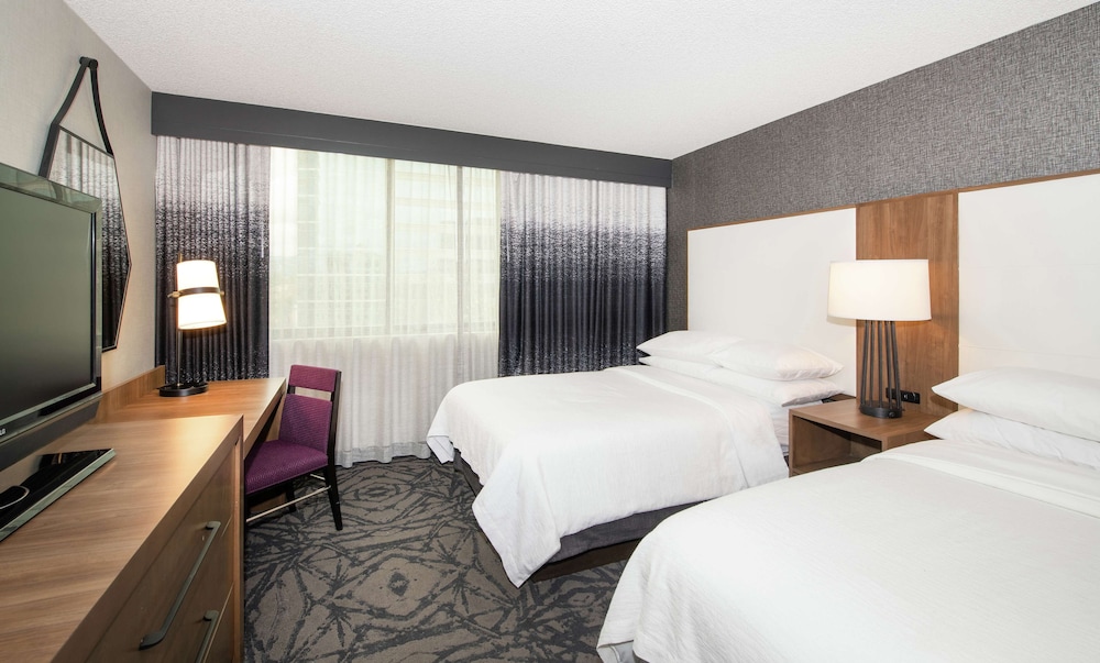 Embassy Suites by Hilton Walnut Creek - photo 20