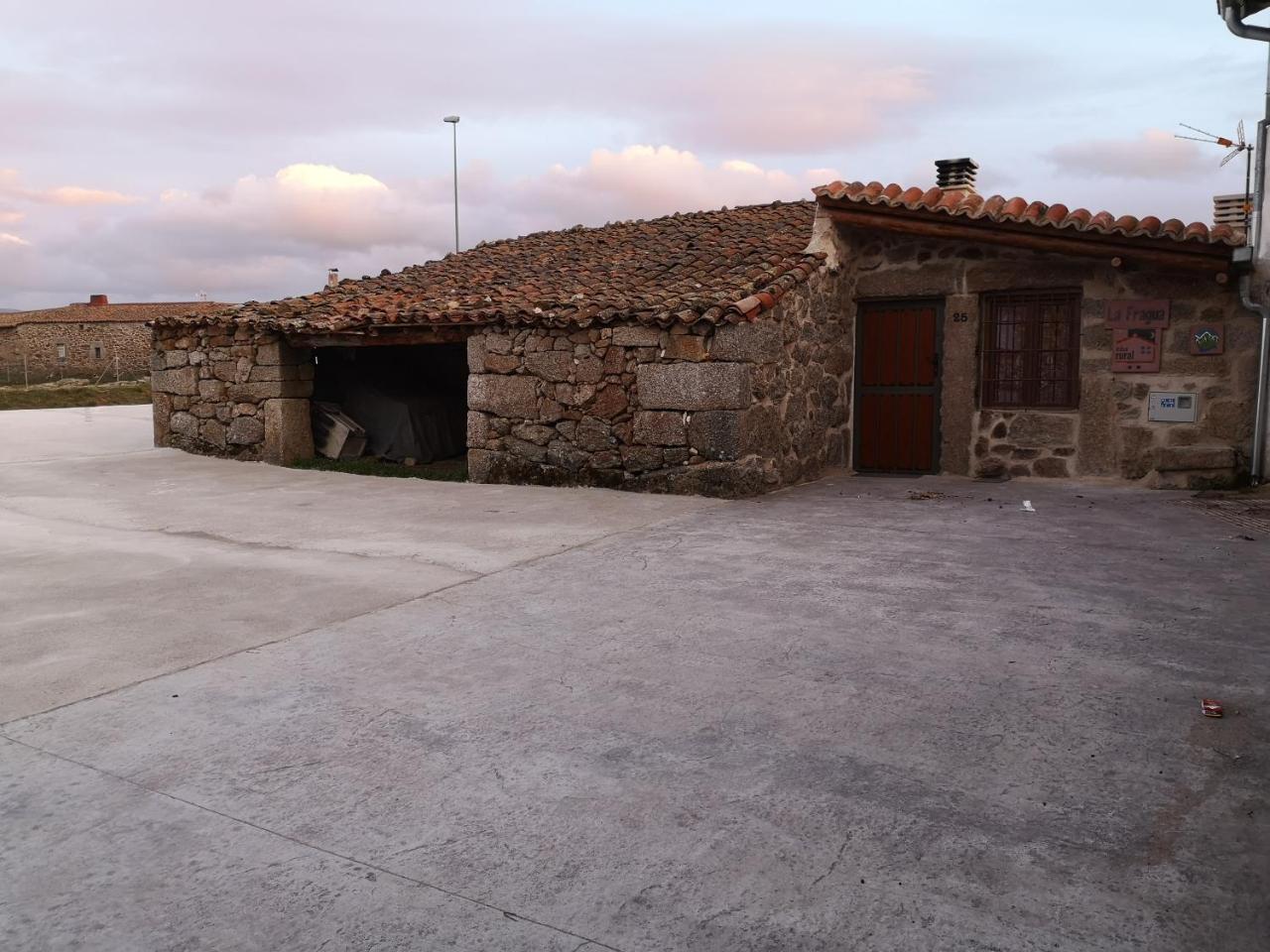 Casa Rural La Fragua 11835698 — Villar De Corneja