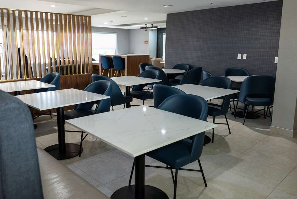 La Quinta Inn & Suites by Wyndham Dallas Mesquite - photo 13
