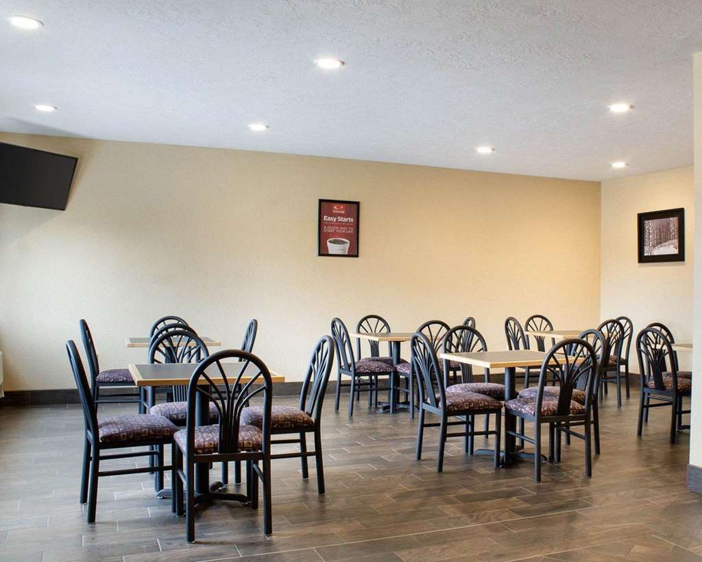 Comfort Inn Yankton SD - photo 37