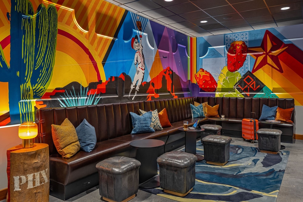 Moxy Phoenix Downtown - photo 4