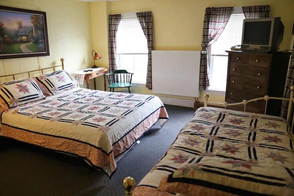 Salt Ash Inn - photo 37