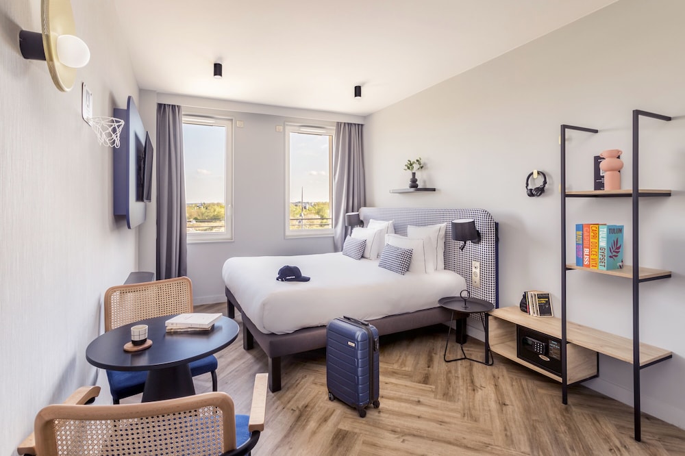 Appart'city Paris Collection Paris Roissy CDG Airport — 4-Star Luxury Hotel in Roissy En France, France