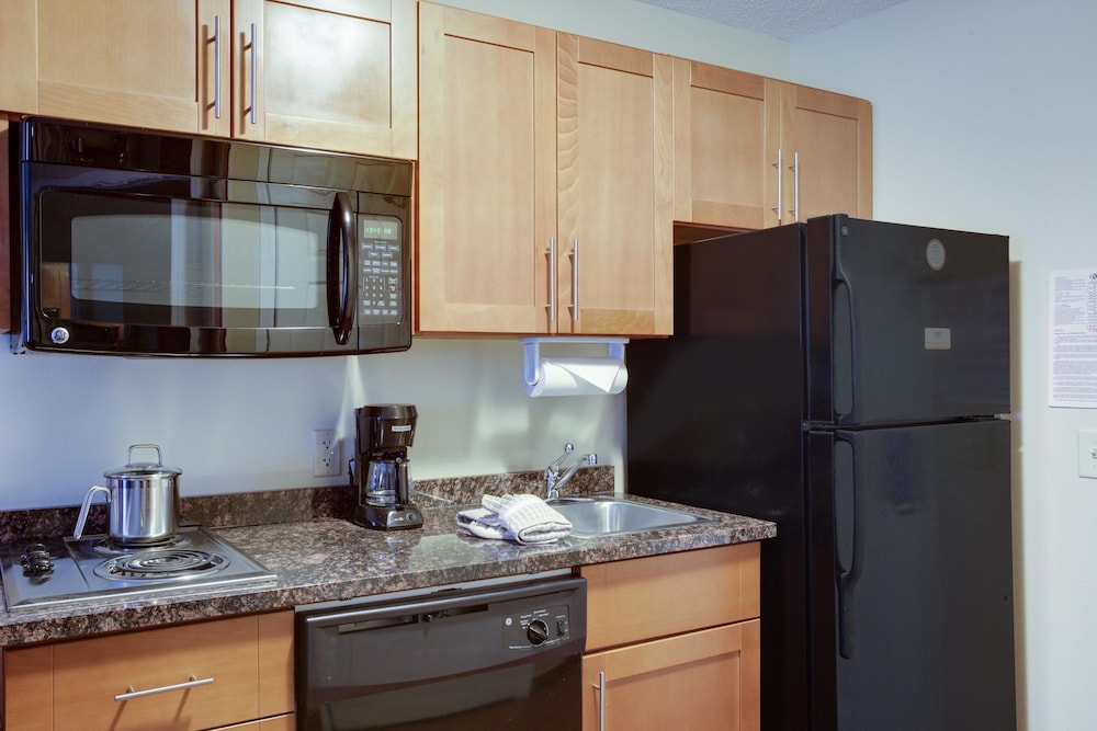 Candlewood Suites Richmond Airport by IHG - photo 45