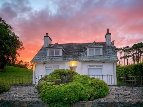 Balnowlart Lodge — 4-Star Luxury Hotel in Girvan, United Kingdom