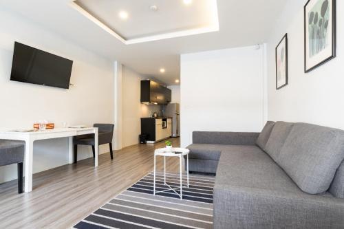Cozy Studio 1 in Sathorn BTS Saint Louis