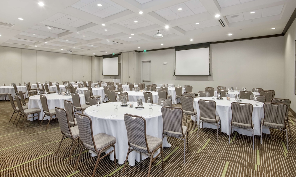 Hilton Garden Inn Raleigh Cary - photo 75