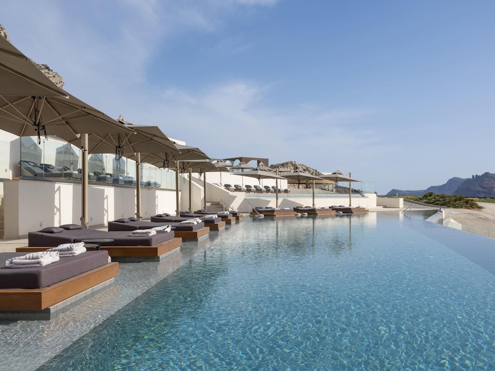 Santo Mine Oia Suites — Oia — photo 2