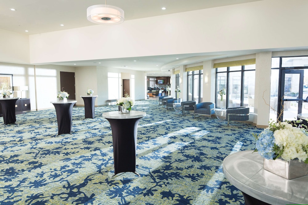 Hilton Garden Inn Longview - photo 64