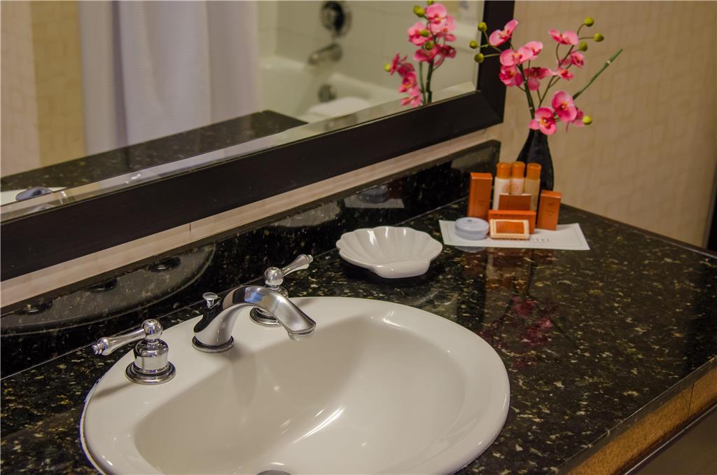 Beacon Hotel & Corporate Quarters - photo 41