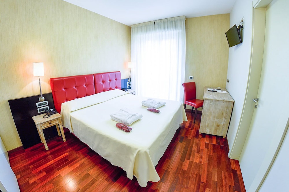 Victoria Hotel — hotel in Pescara