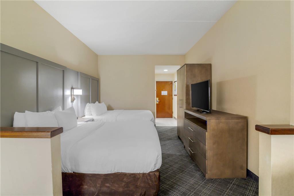 Comfort Inn Bismarck - photo 11
