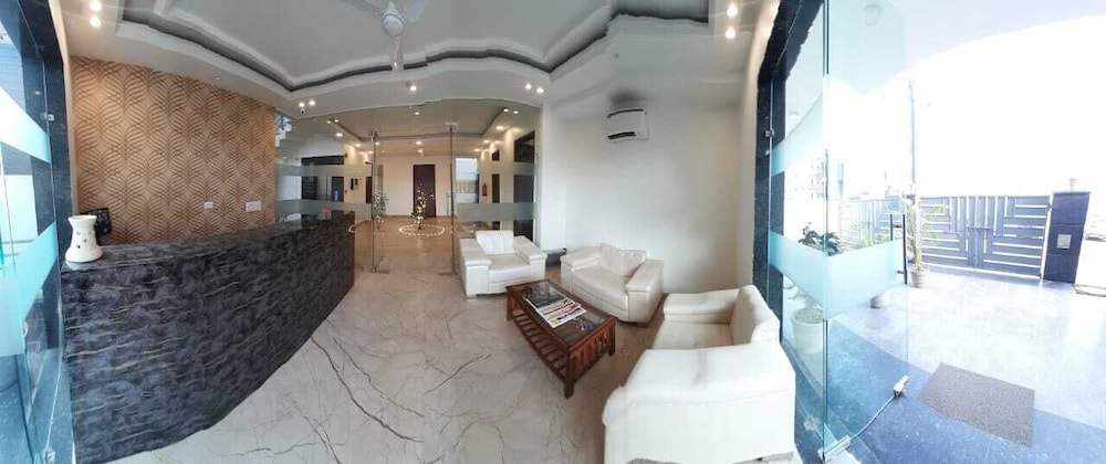 Hotel Saar Prime