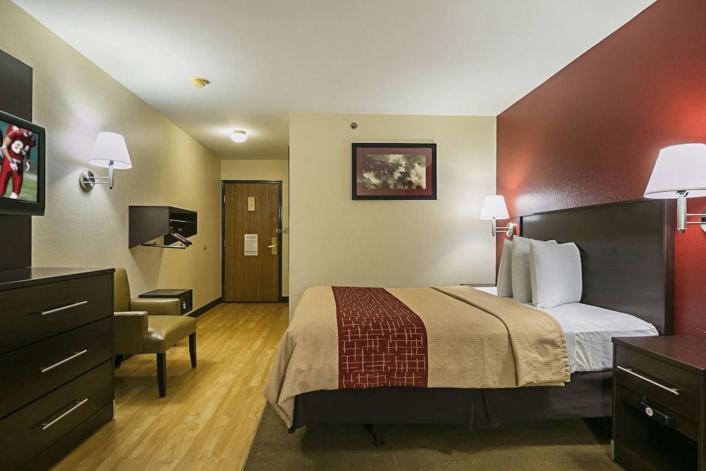 Red Roof Inn Coldwater - photo 16