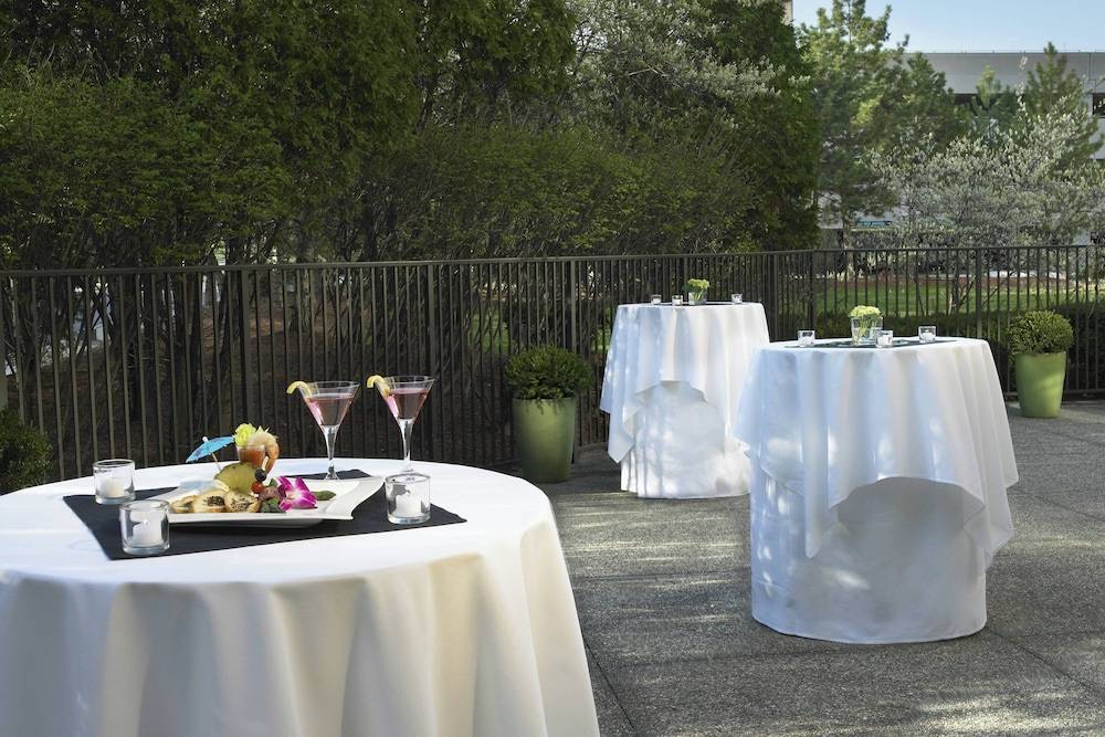 Detroit Marriott Livonia - photo 3