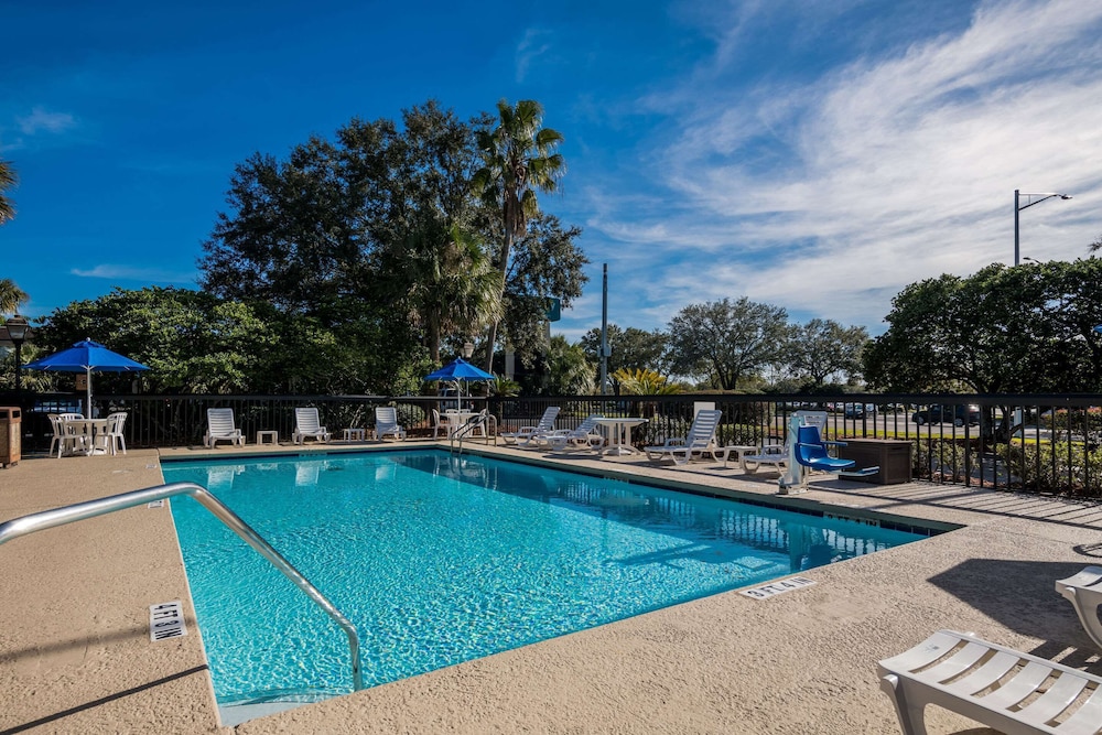 Quality Inn Orange Park Jacksonville - photo 20