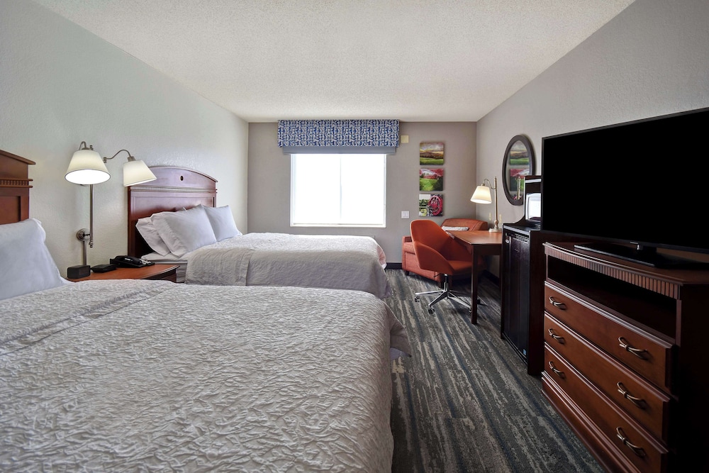 Hampton Inn Rutland - photo 17