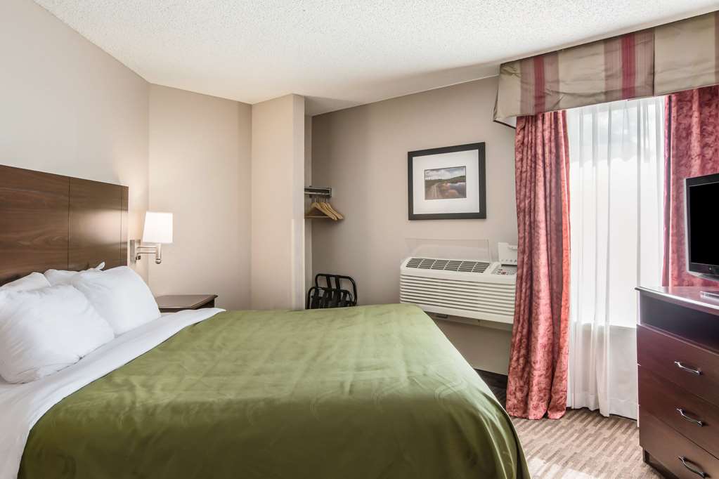 Quality Inn & Suites Lawrence University Area - photo 33
