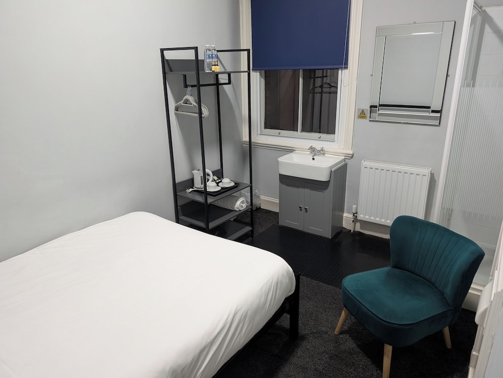 Piccadilly Central - carbon neutral hotel in Manchester