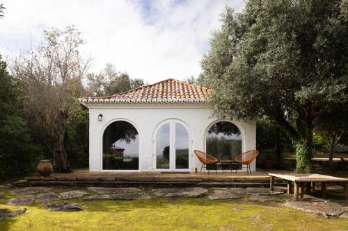 Arrábida Getaway Jacuzzi & Mountain Views in Setubal, Portugal