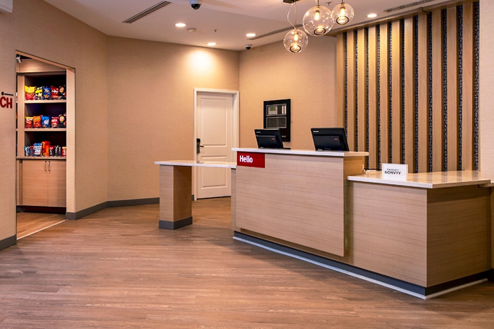 TownePlace Suites by Marriott Frederick - photo 2