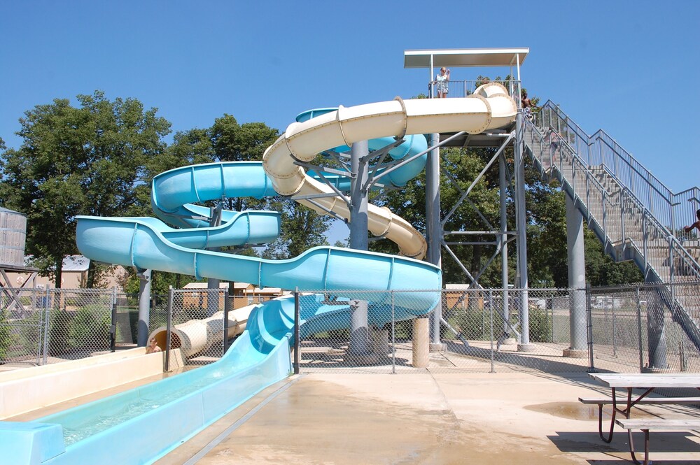 O'Connell's Yogi Bear Park - photo 20